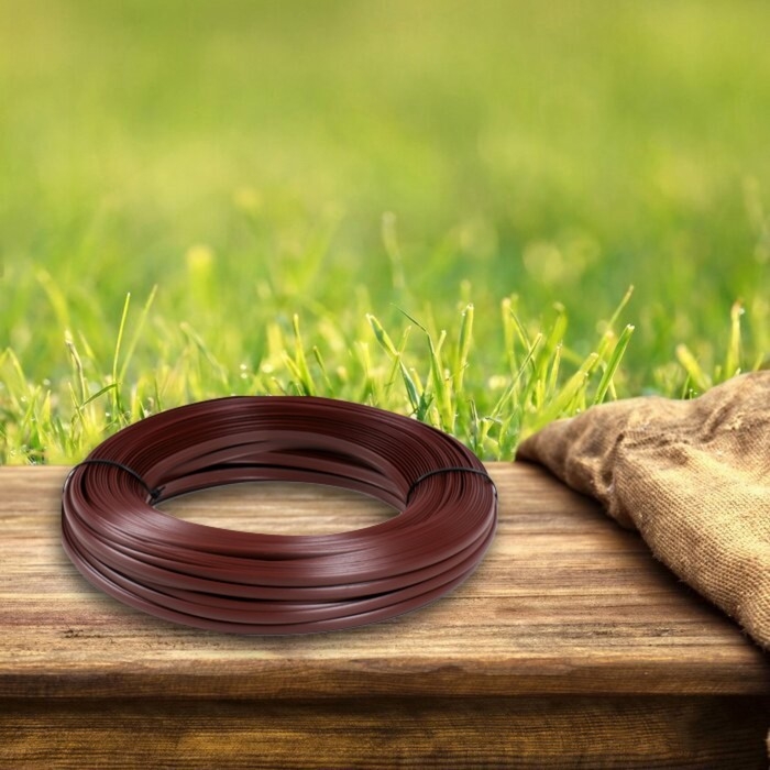 Ротанг искусственный гладкий 8 мм 100 м полумесяц (каштан) Ротанг искусственный гладкий 8 мм 100 м полумесяц (каштан)