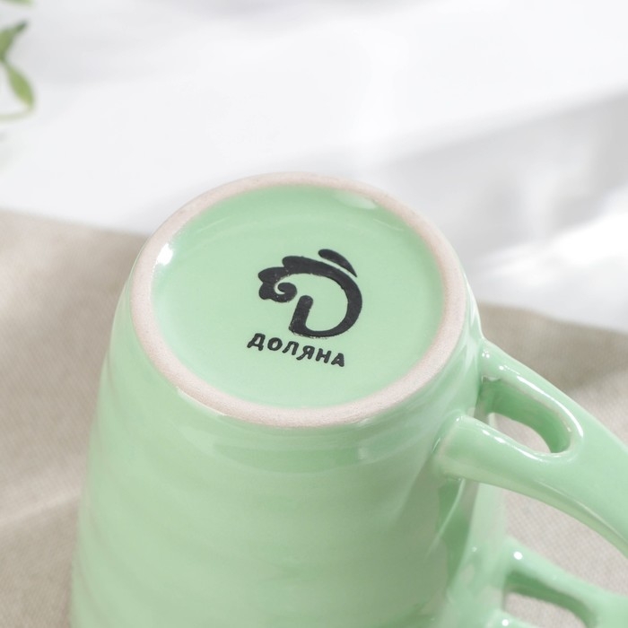 Кружка керамическая с ложкой Доляна «Ноель», 280 мл, цвет зелёный Кружка керамическая с ложкой Доляна «Ноель», 280 мл, цвет зелёный