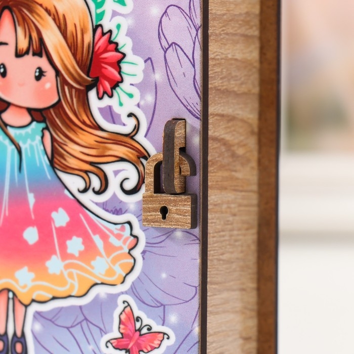 Шкатулка-книга "Девочка и бабочки" 14х12х5 см