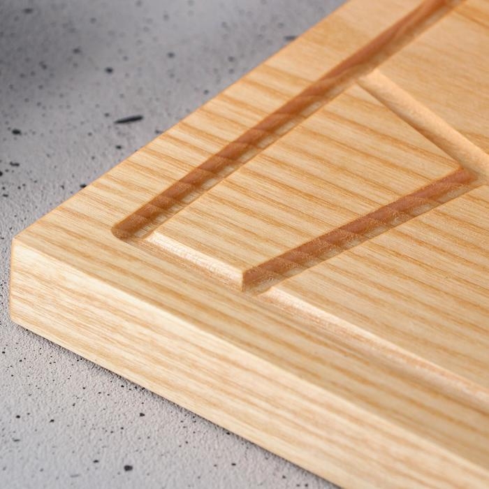 Доска разделочная Доброе дерево Доска разделочная Доброе дерево "Оригами", для сервировки и подачи, кожаная ручка, массив ясеня, 45х20 см