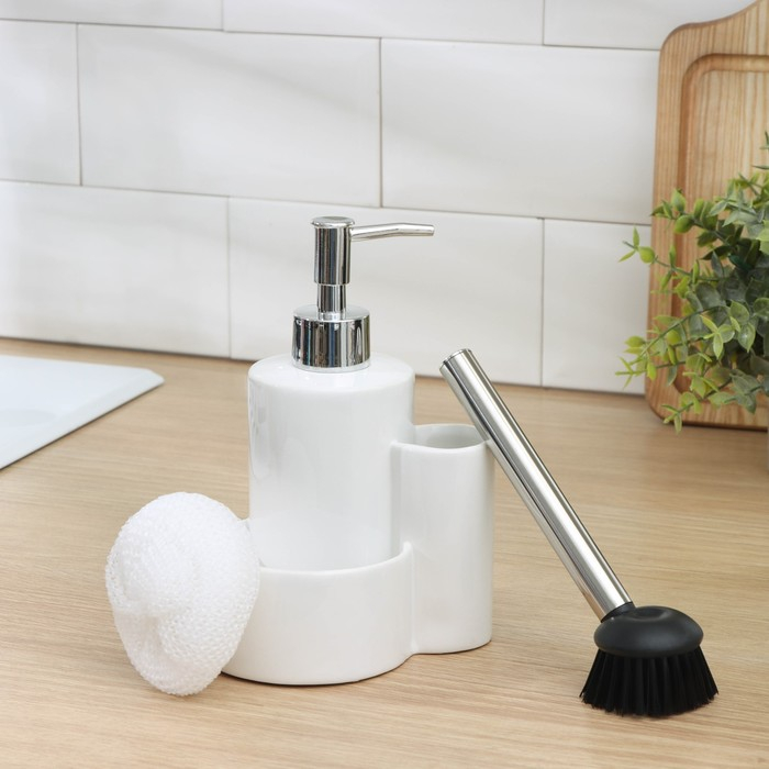 Дозатор для моющего средства Доляна «Милитари», 370 мл, с губкой и щёткой, цвет белый Дозатор для моющего средства Доляна «Милитари», 370 мл, с губкой и щёткой, цвет белый