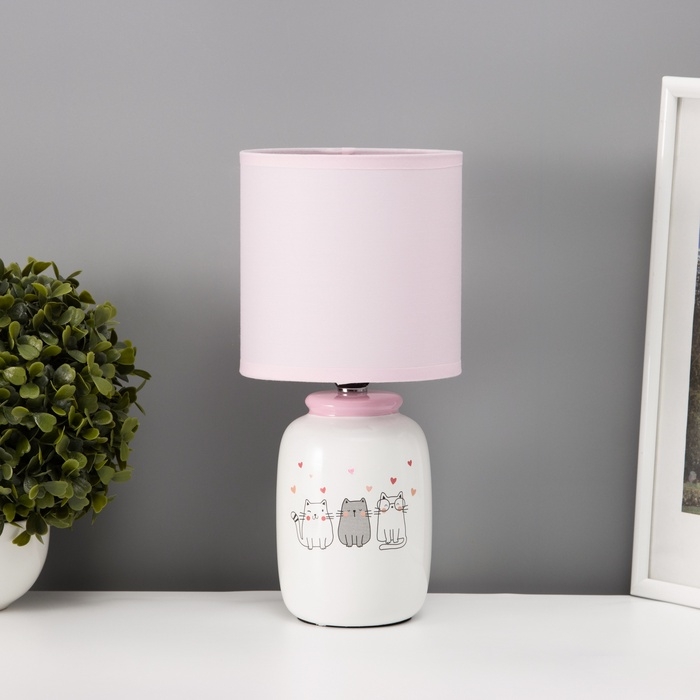 Настольная лампа Настольная лампа "Кошечка" Е14 40вт бело-розовый 13х13х27 см