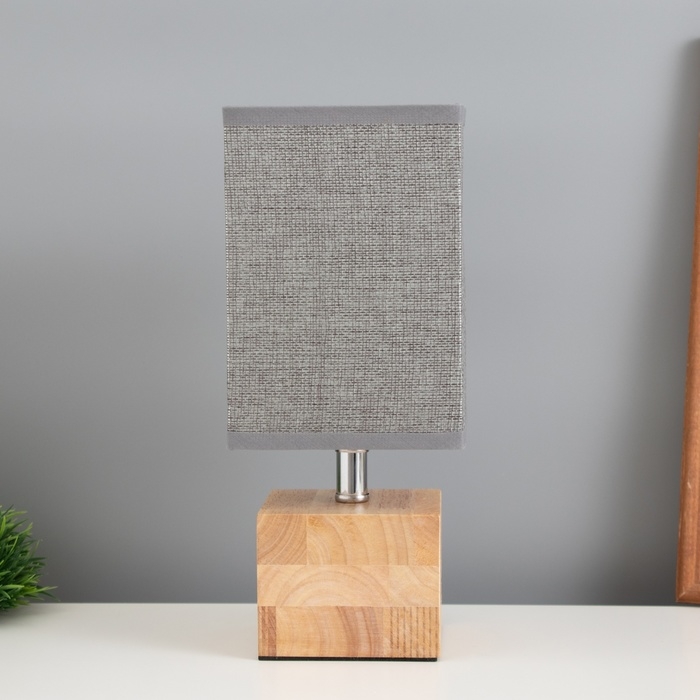 Лампа настольная Лампа настольная "Куб" 1х40Вт Е27 светлое дерево 11,5х11,5х27см
