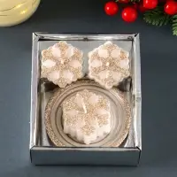 Набор свечей &laquo;Снежинки и подсвечник&raquo;, 3 шт., 12&times;10&times;4 см