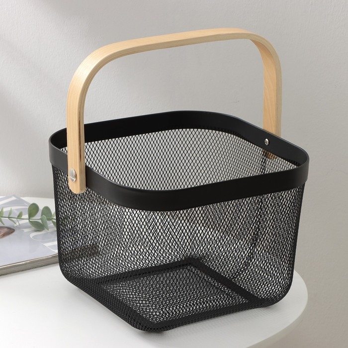 Корзинка универсальная LaDо́m, 26,5×25,5×18 см, цвет чёрный Корзинка универсальная LaDо́m, 26,5×25,5×18 см, цвет чёрный