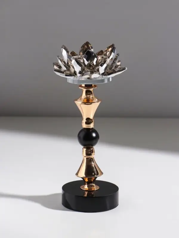 Подсвечник стекло, металл на 1 свечу  Подсвечник стекло, металл на 1 свечу "Лотос" чёрно-золотой 8х8х22 см