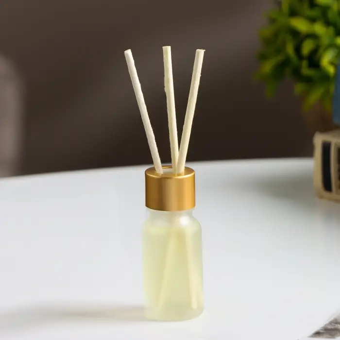 Диффузор ароматический Диффузор ароматический "Шелк и кашемир" 10 мл