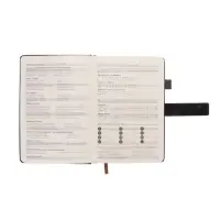 Ежедневник недатированный формат А5, с хлястиком, 112л, линия, держатель, пвх, Черный Ежедневник недатированный формат А5, с хлястиком, 112л, линия, держатель, пвх, Черный