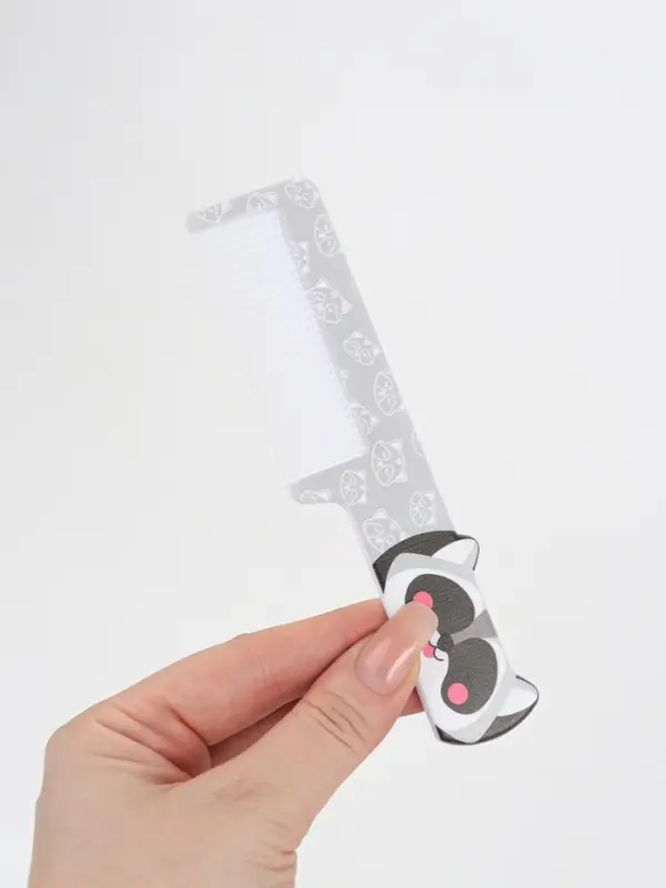 Расчёска фигурная &laquo;Енот&raquo;, 14.5&times;3.5(&plusmn;1) см