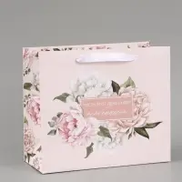 Пакет подарочный &laquo;Особенный день. Цветы&raquo;, 27&times;23&times;11.5 см