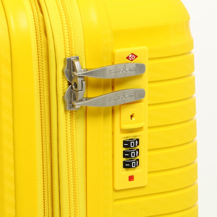 Чемодан малый 47 л (S) Bagvoyage, отдел на молнии, с расширением, кодовый замок, 4 колеса, цвет жёлтый Чемодан малый 47 л (S) Bagvoyage, отдел на молнии, с расширением, кодовый замок, 4 колеса, цвет жёлтый