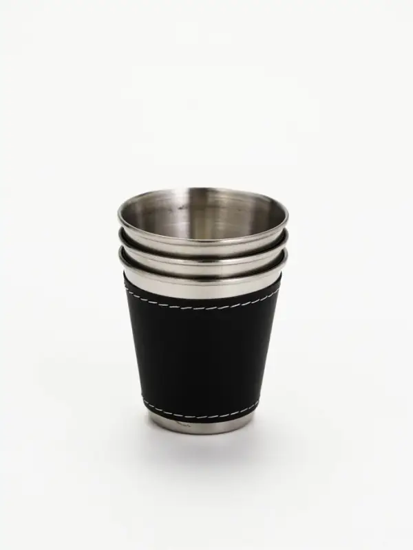 Стопки в чехле &laquo;Мужской стандарт&raquo;: нержавеющая сталь, набор 3 шт.&times;70 мл