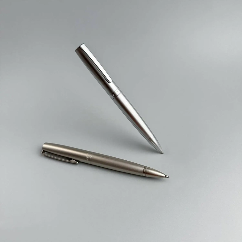 Ручка шариковая SORRENTO 1.0мм,син, корп.сереб/фут.черн,20-0346/09