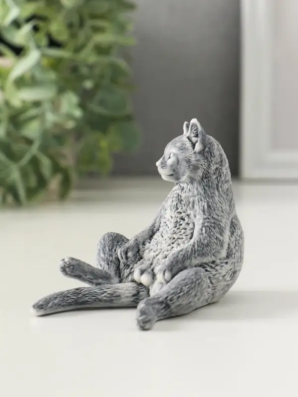 Фигурка &laquo;Кот с яйцами сидит&raquo;, 6.6 см