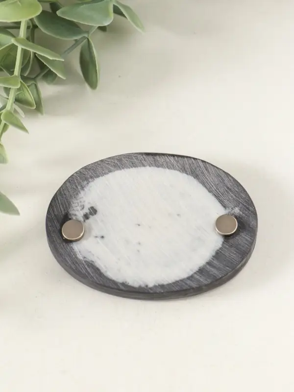 Магнит Магнит "Лошадь бегущая (барельеф)" 5,5 см