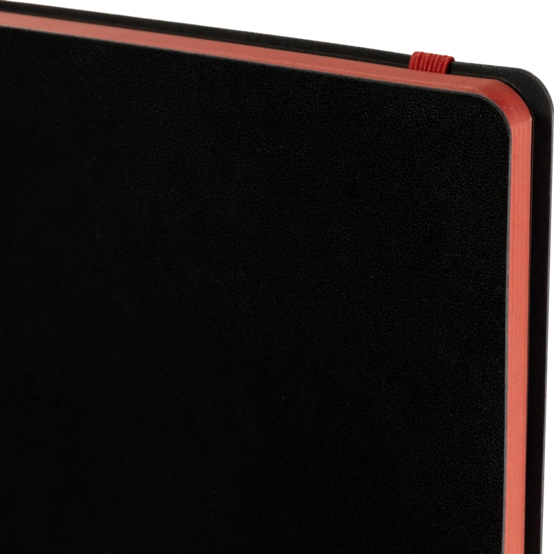 Ежедневник недатированный черный А5 MEGAPOLIS SOFT  3-470/04