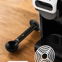 Кофеварка электрическая капсульная КТ-7675 (3 в 1) - 1460 Вт