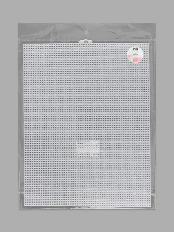Канва для вышивания №11, пластиковая, 26&times;34 см, белая