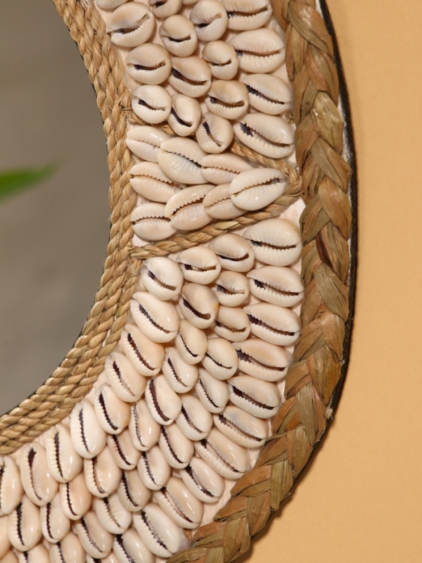 Зеркало настенное 32х50 см (декорировано ракушкой)