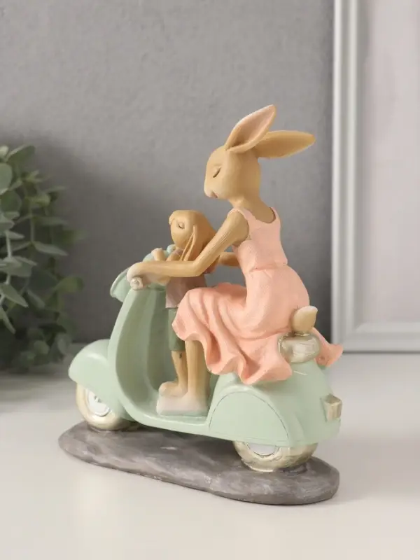 Фигурка полистоун &laquo;Зайки. Мама с сыном на мопеде&raquo;, 16&times;6&times;17.5 см