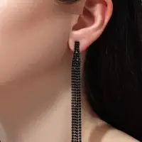 Серьги висячие со стразами &laquo;Лёд&raquo;, 4 нити, чёрные, 11.5 см