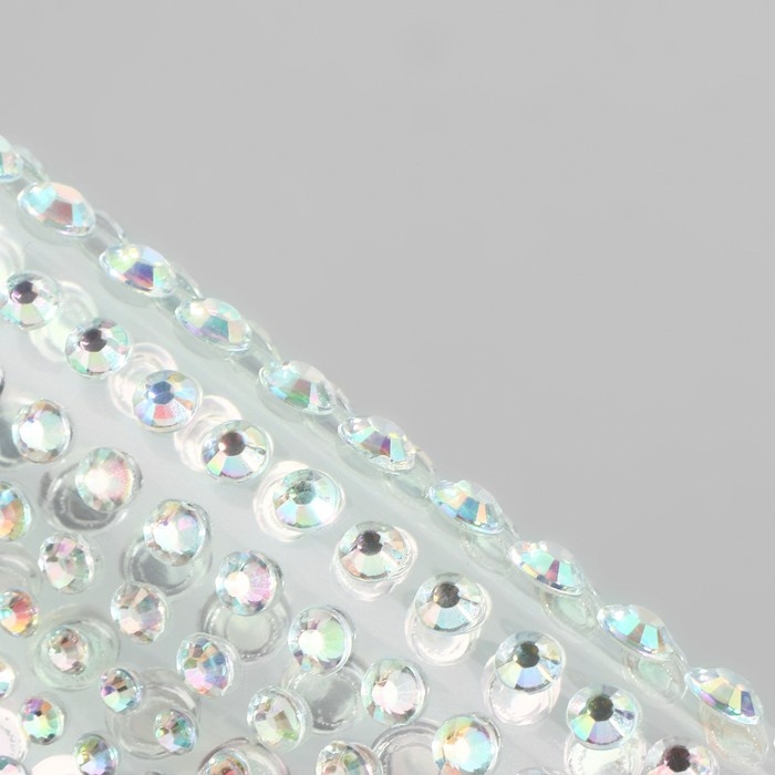 Стразы самоклеящиеся, с голографией, d = 3/4/5/6 мм, 165 шт на листе на листе Стразы самоклеящиеся, с голографией, d = 3/4/5/6 мм, 165 шт на листе на листе