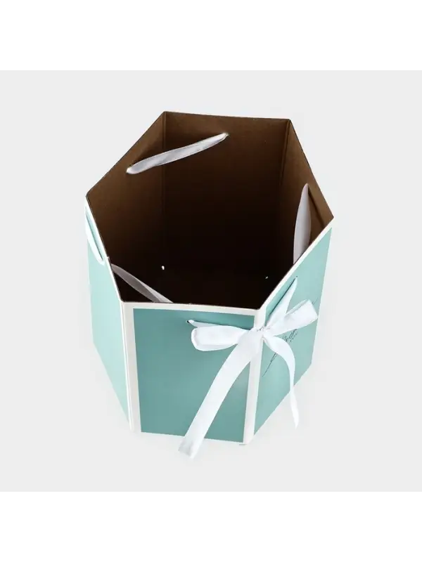 Коробка - переноска подарочная для цветов &laquo;Подарок&raquo;, 17&times;14.8&times;19.5 см, шестигранник