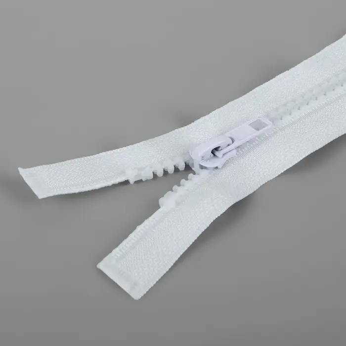 Молния «Трактор», №5, разъёмная, замок автомат, 70 см, белая Молния «Трактор», №5, разъёмная, замок автомат, 70 см, белая