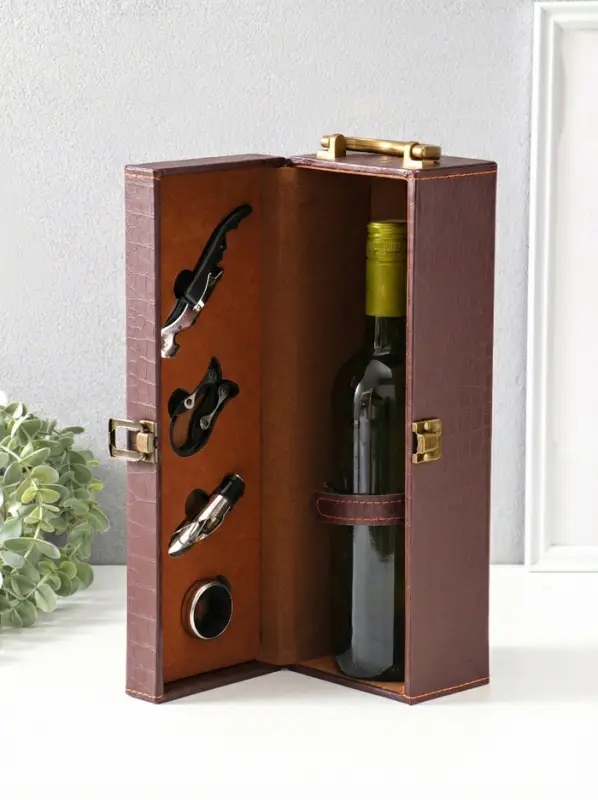 Шкатулка дерево, кожзам под бутылку "Кожа питона" коричневая 4 предмета 35х11х12 см