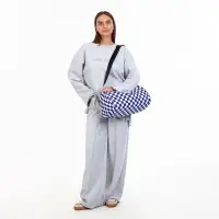 Сумка спортивная на молнии, регулируемый ремень, маленький размер, белая, синяя