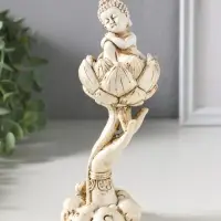 Сувенир полистоун "Рука с лотосом и Буддой" беж 7х7,5х18 см