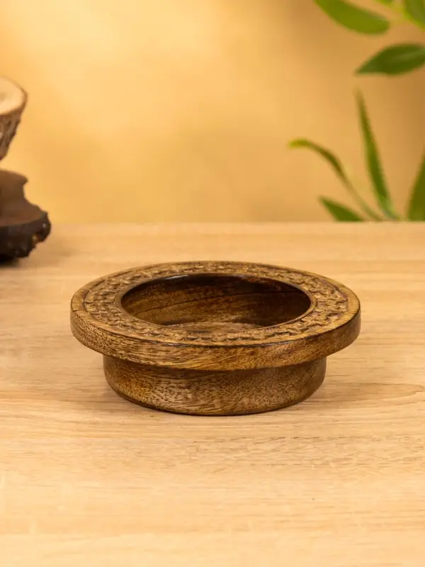 Подсвечник для свечи 8 см Подсвечник для свечи 8 см "Клевер" 13х13х3,5 см, манговое дерево