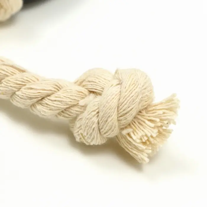 Игрушка для собак &laquo;Обугленная сосиска на верёвке&raquo;, 14 см, чёрная