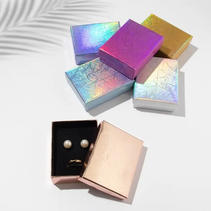 Коробочка подарочная под набор «Голография», 7×9 (размер полезной части 6.3×8.3 см), МИКС, вставка чёрная Коробочка подарочная под набор «Голография», 7×9 (размер полезной части 6.3×8.3 см), МИКС, вставка чёрная