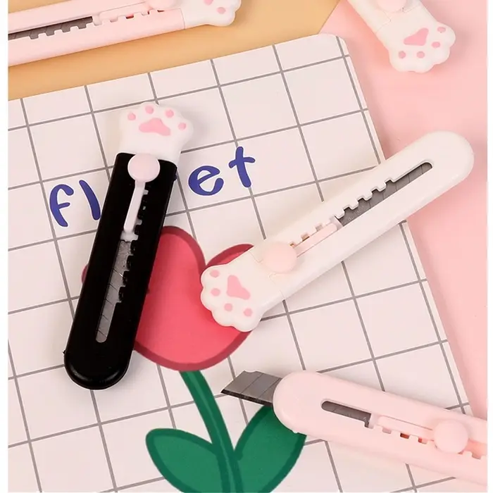 Нож канцелярский &laquo;Лапка&raquo;, лезвие 9 мм, пластик, МИКС