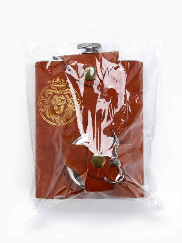 Фляжка со складной стопкой в чехле «Лев», 240 мл, 75 мл Фляжка со складной стопкой в чехле «Лев», 240 мл, 75 мл