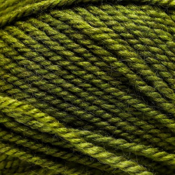 Пряжа Пряжа "Народная" 30% шерсть, 70% акрил объёмный 220м/100гр (478-Защитный)