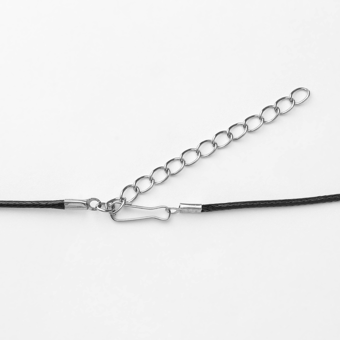 Кулон унисекс «Клык», цвет чернёное серебро на чёрном шнурке, 42 см