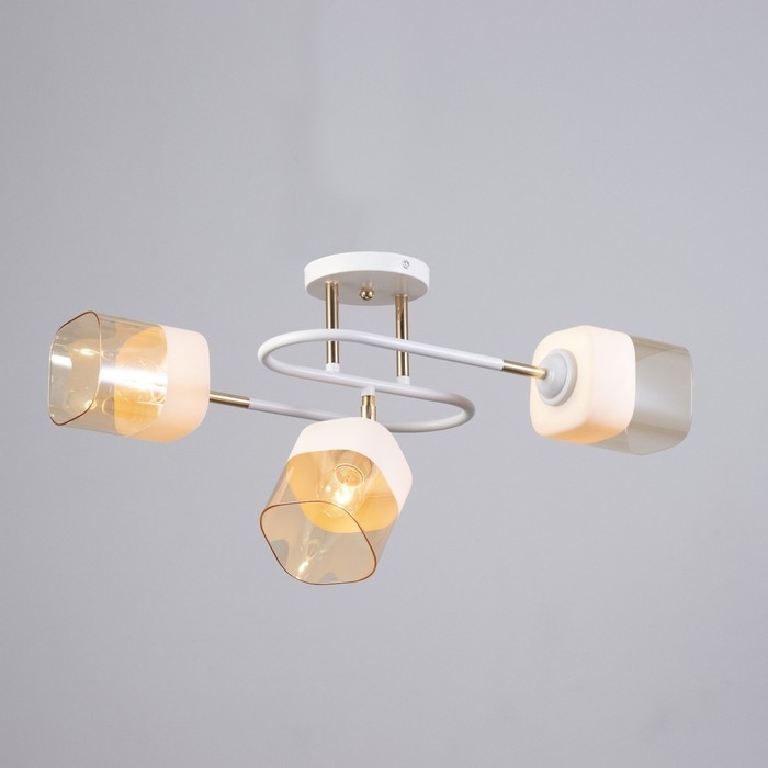 Люстра Люстра "Новелла" 3хЕ27 40Вт бело-золотой 53х26х27 см BayerLux