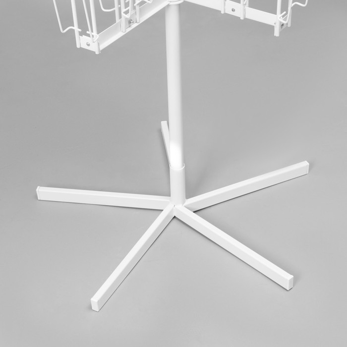 Буклетница вращающаяся для открыток, напольная, 108 карманов (54 А5, 54 А6), 55,8×61,4×173,3 см, цвет белый Буклетница вращающаяся для открыток, напольная, 108 карманов (54 А5, 54 А6), 55,8×61,4×173,3 см, цвет белый