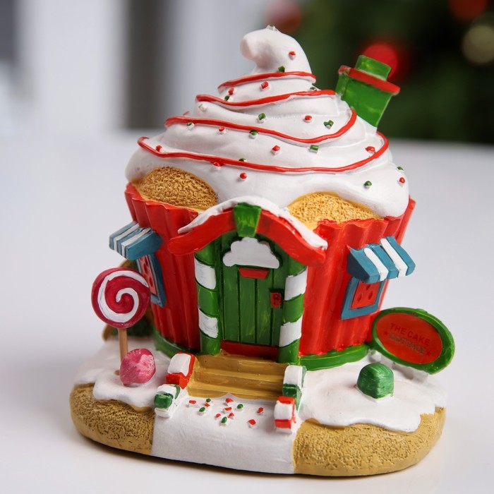 Светодиодная фигура «Домик из сладостей» 13 × 12 × 9 см, полистоун, батарейки LR44х2 (в комплекте), свечение тёплое белое Светодиодная фигура «Домик из сладостей» 13 × 12 × 9 см, полистоун, батарейки LR44х2 (в комплекте), свечение тёплое белое