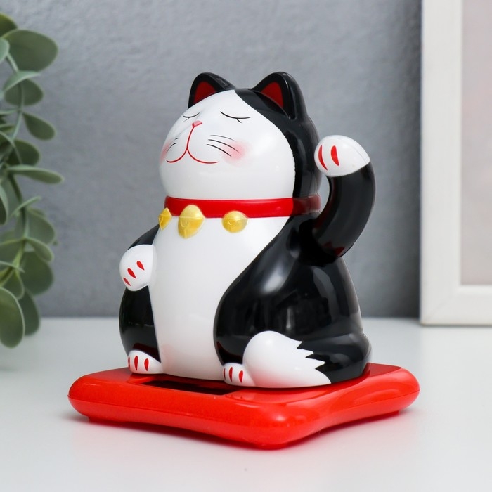 Маятник пластик от солнечной батареи Маятник пластик от солнечной батареи "Кот манэки-нэко" чёрный 9,5х10х9,5 см