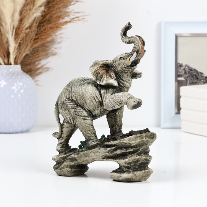Фигура Фигура "Слон на камне" 17х7х22см