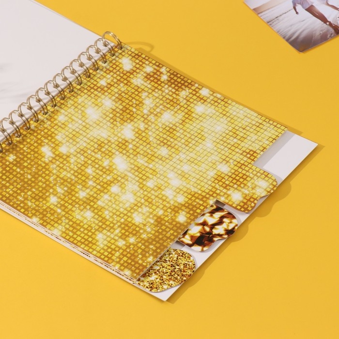 Фотоальбом на спирали 20 листов  Фотоальбом на спирали 20 листов "Моё zoloto" объёмный элемент + 4 вкладки 24х24 см