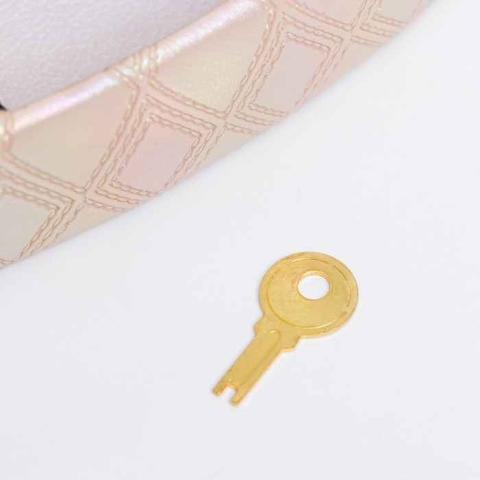 Шкатулка кожзам для украшений сундук  Шкатулка кожзам для украшений сундук "Сеть из ромбов. Сливочный перламутр" 13х16х23 см