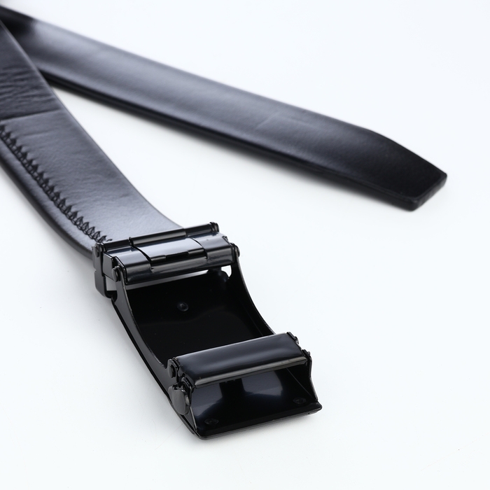 Ремень мужской, Великан, ширина 4 см, пряжка автомат, цвет чёрный Ремень мужской, Великан, ширина 4 см, пряжка автомат, цвет чёрный