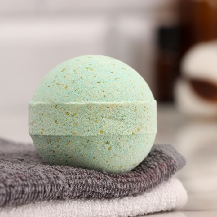 Бомбочка для ванны с шиммером Бомбочка для ванны с шиммером "Добропаровъ", яблоко с корицей, 110 гр, космическая