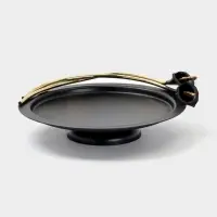 Блюдо сервировочное овальное &laquo;Черные каллы&raquo;, 22&times;5&times;21.5&times;5.5 см, нержавеющая сталь, чёрное с золотом