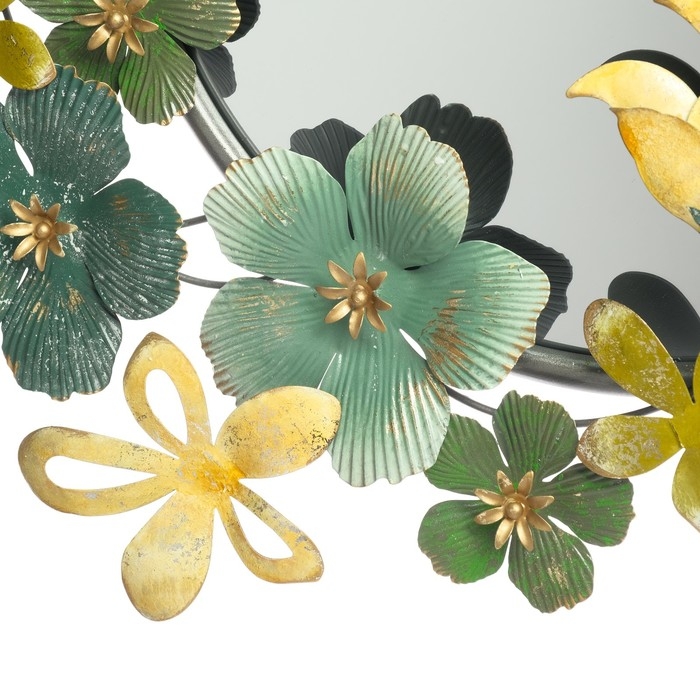 Декор настенный металл с зеркалом  Декор настенный металл с зеркалом "Цветочная феерия" 67,9х64,8х5,7 см