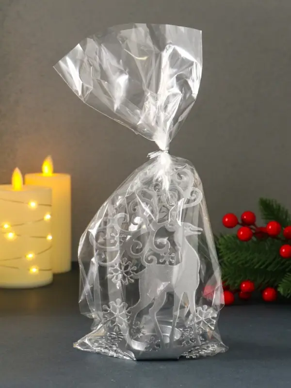 Подсвечник новогодний  Подсвечник новогодний "Олень" серебряный 6,5х9,6х14,5 см